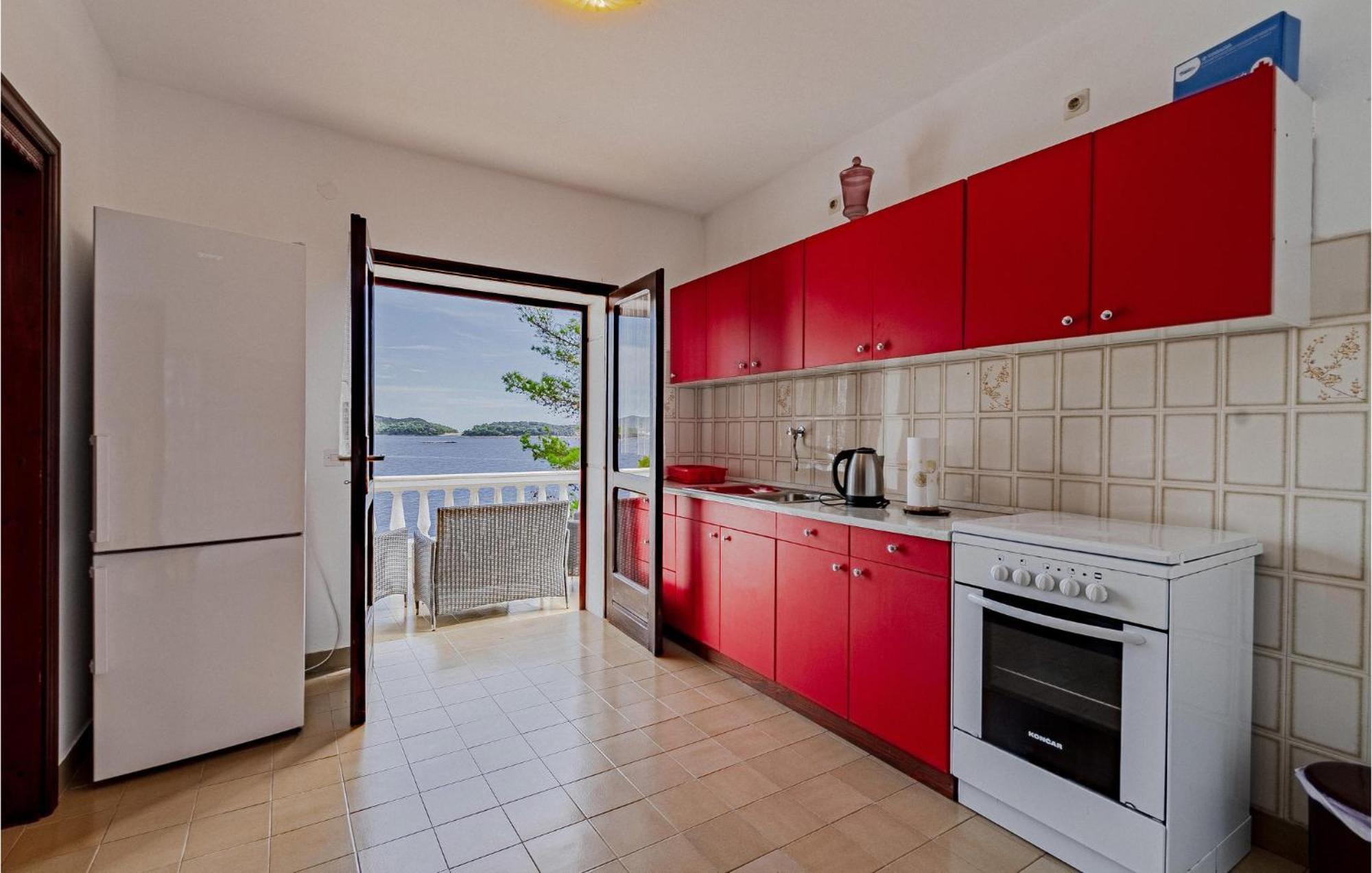 Beautiful Home In Prizba With Kitchen Exterior foto